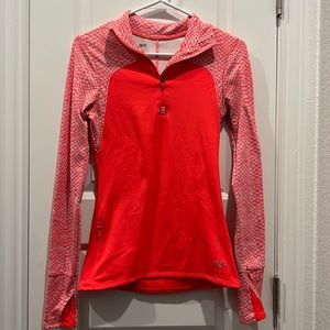 Under Armour fitted pullover